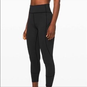 Lululemon In Movement Tight 25” Everlux